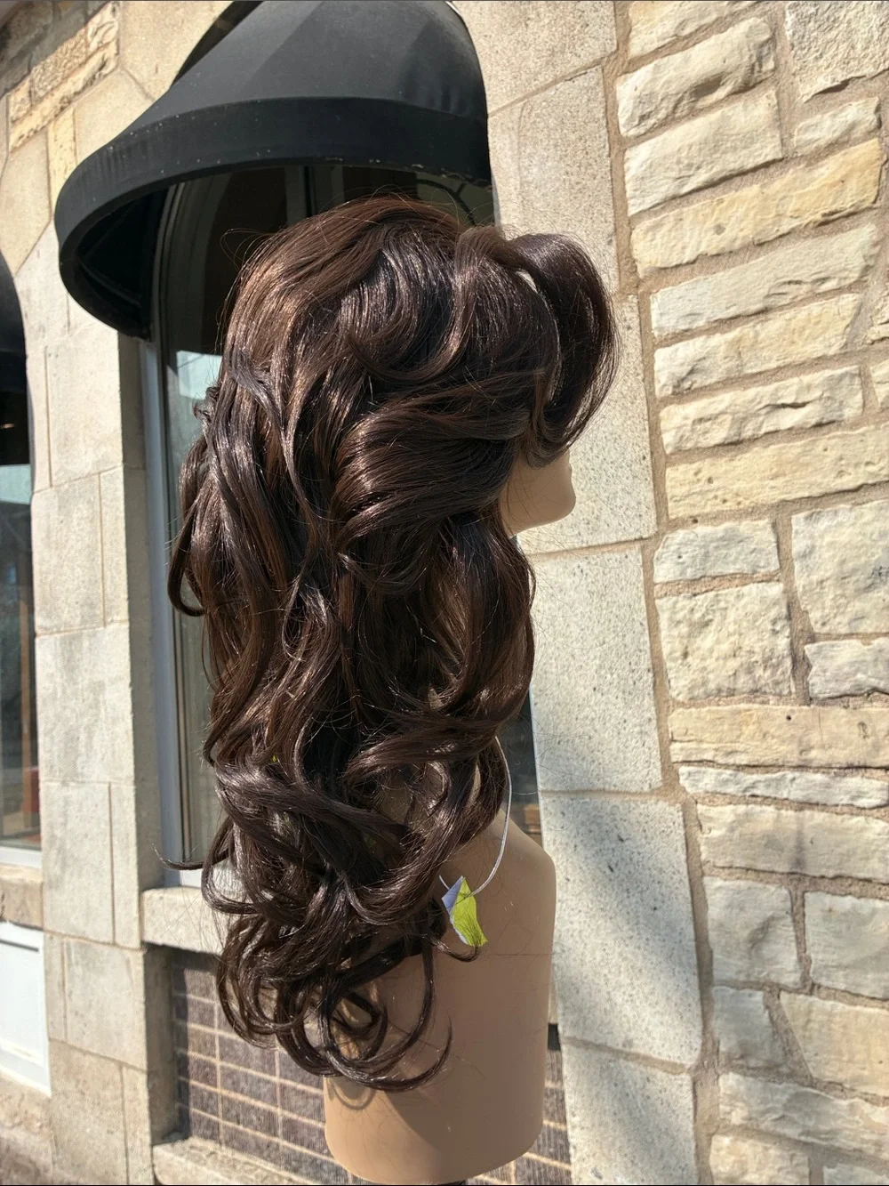 Women's Medium Dark Brown Wavy Wig